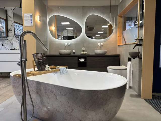 Showroom van Van den Hoek Badkamers & Tegels, foto 5