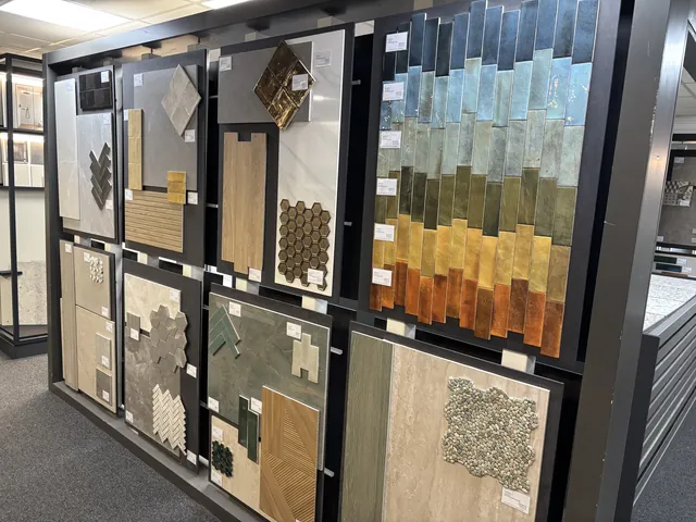 Showroom van Van den Hoek Badkamers & Tegels, foto 7