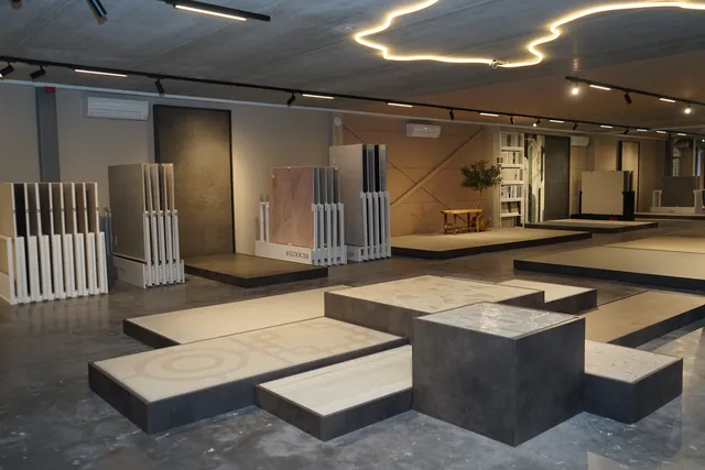 Showroom van Loek Lommers Tegels in Valkenswaard