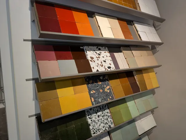Showroom van Loek Lommers Tegels, foto 10
