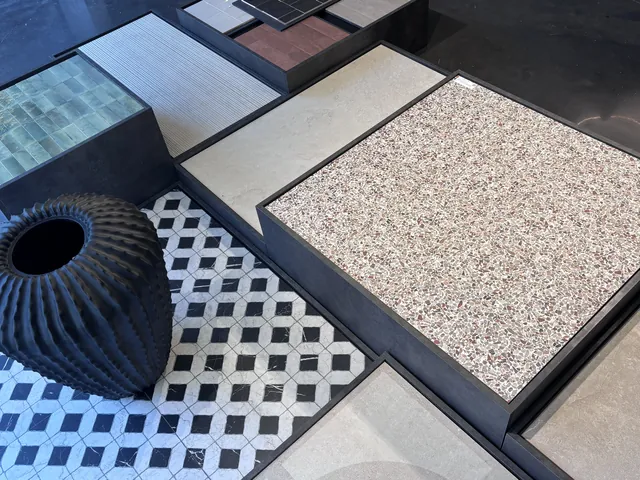 Showroom van Loek Lommers Tegels, foto 11