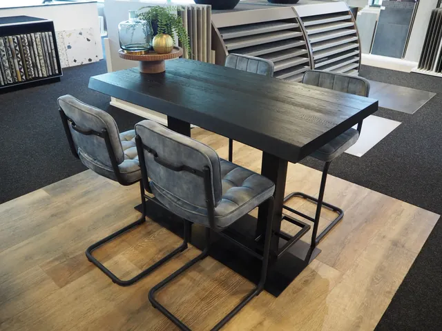 Showroom van Stone Concepts, foto 4